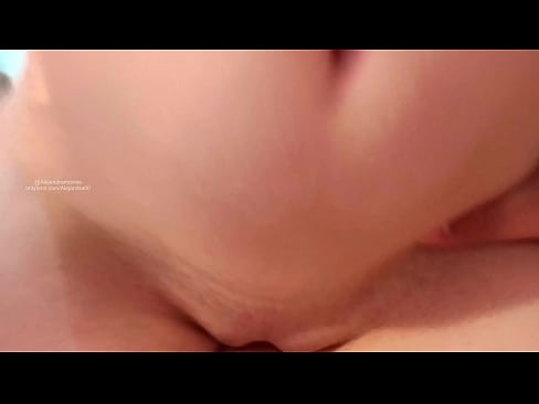 ❤️ 睡在姐姐的房间里,就这样被吵醒了 ❤ Anal video❌️❤